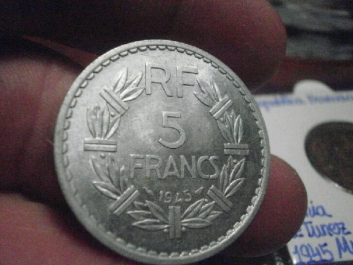 5 Francos 1945. La vuelta de Lavrillier. 20181213-215649