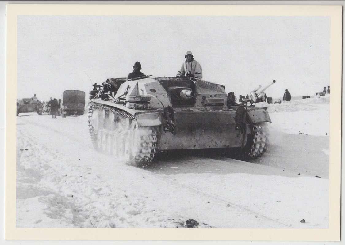 Wehrmacht Sturmgeschütz auf dem Weg nach Cholm W