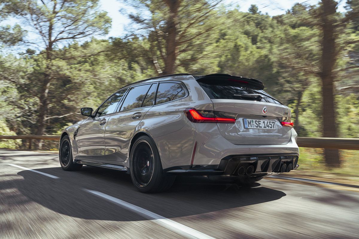 P90468211_highRes_the-first-ever-bmw-m