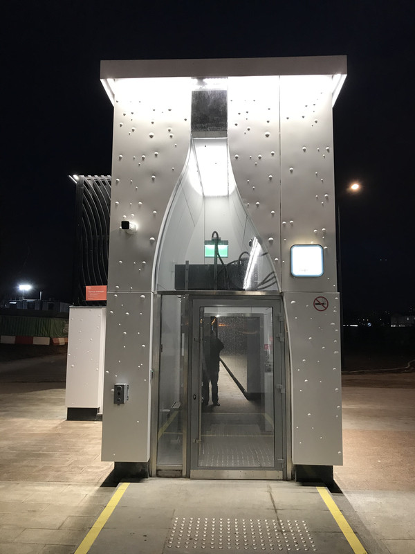 2DA01D81-F8B8-4DC3-9172-97BCDDB20E2E