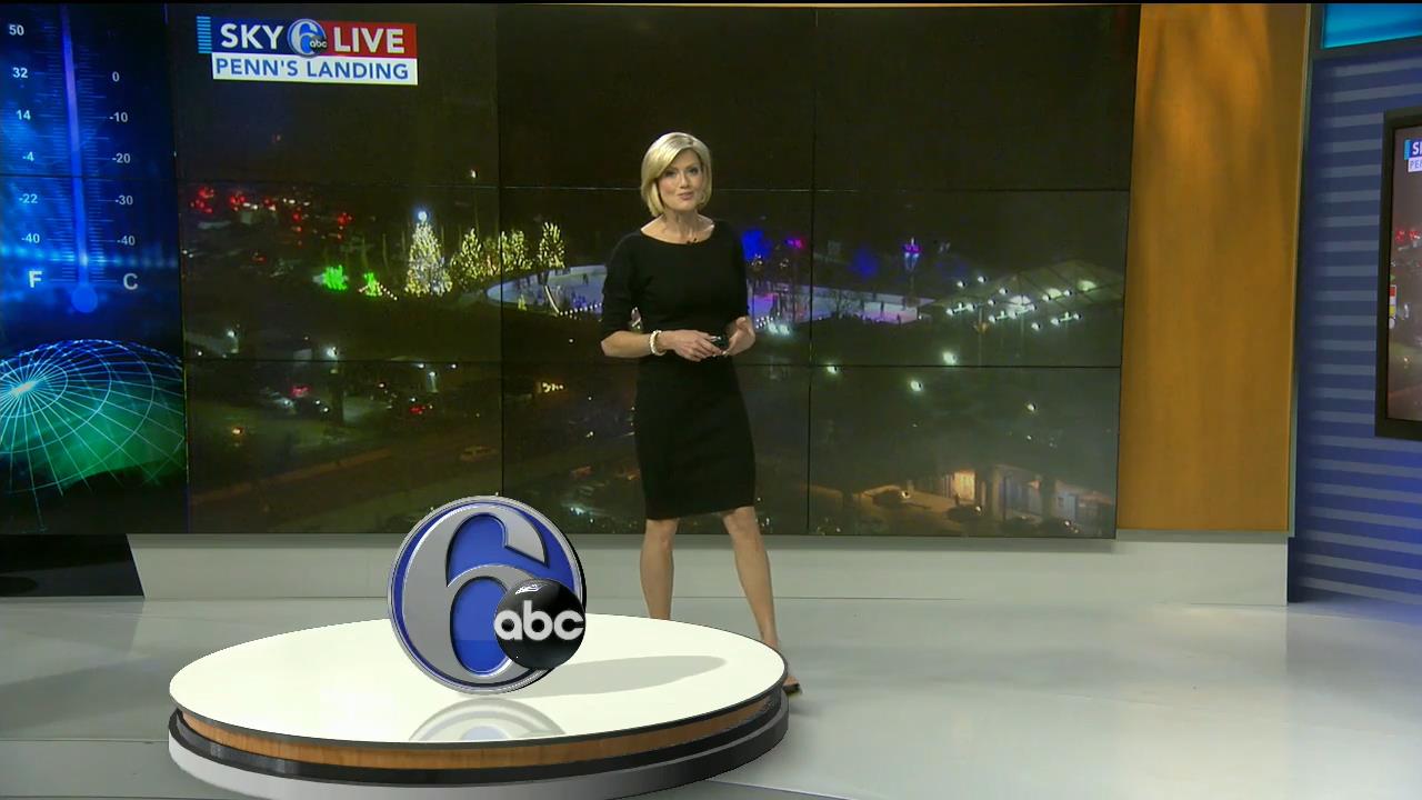 31 December - 23.00.00 - Eyewitness News at 6. Local news, sport