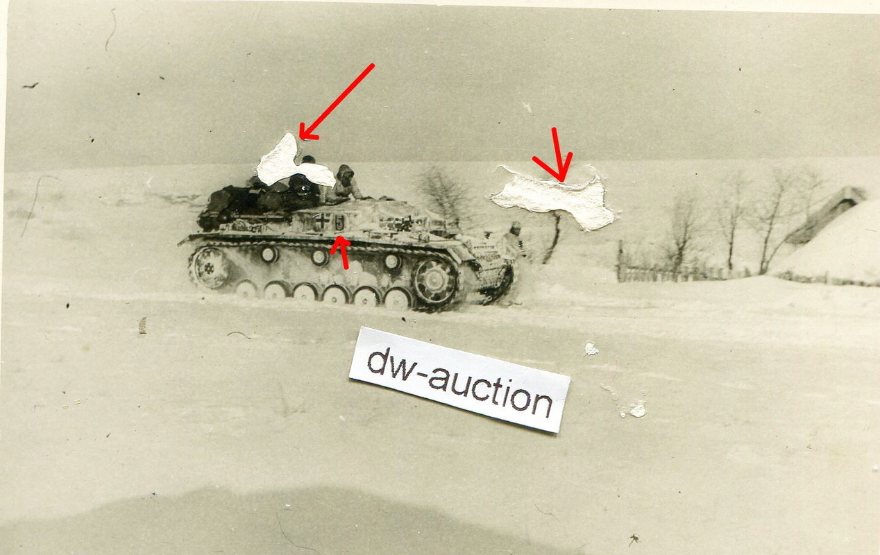 Sturmgeschütz in Wintertarn Anstrich mit Nummer 