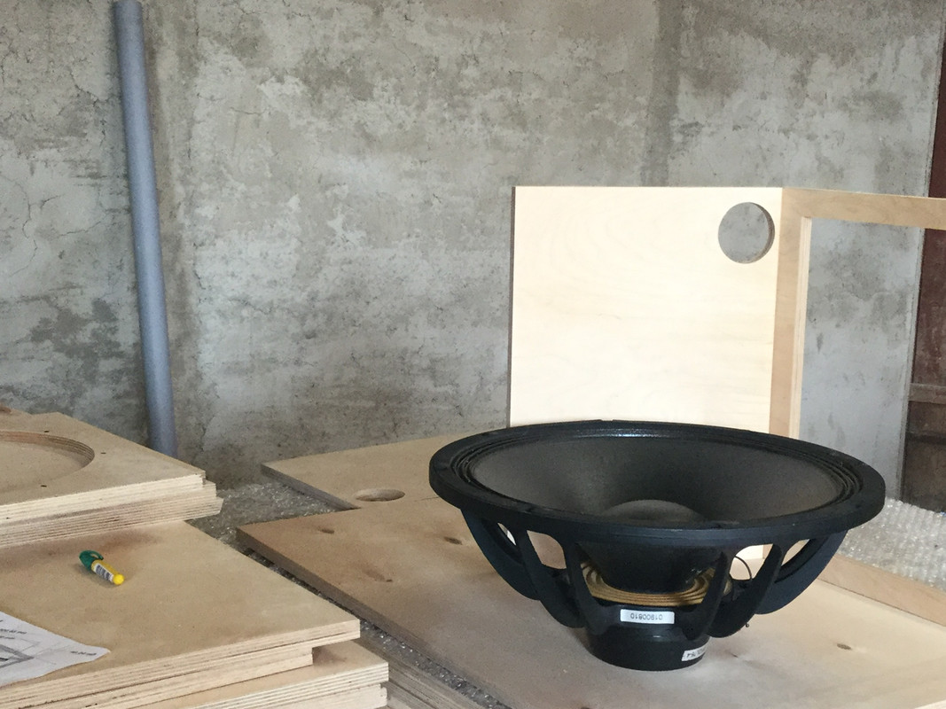 EFC778DE-7EC5-46C7-87F5-D8338CB9B6E9