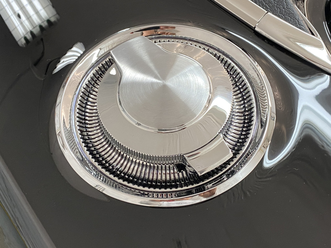 163DFDBC-7357-4AD3-992C-D6443A011C6E