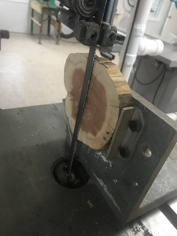 8ADB7EC3-41AC-4885-94B9-CFE7378FFF95