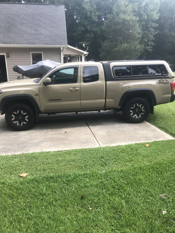 D98DD9B4-FFA2-421B-BB75-26C066FEFDC9