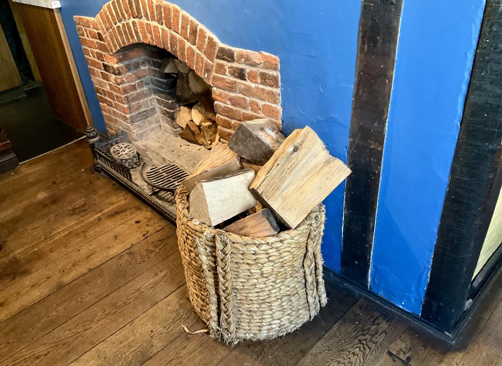 Пёстрая лента. Путешествие по сельским дорогам Англии в мае 2025 г.