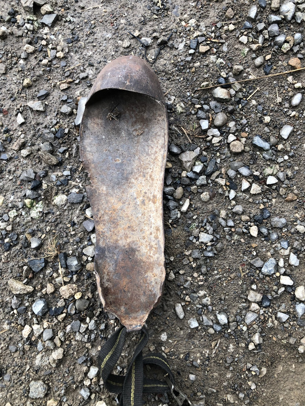 61FFE1C2-25F5-47D7-8051-446EFB78D882