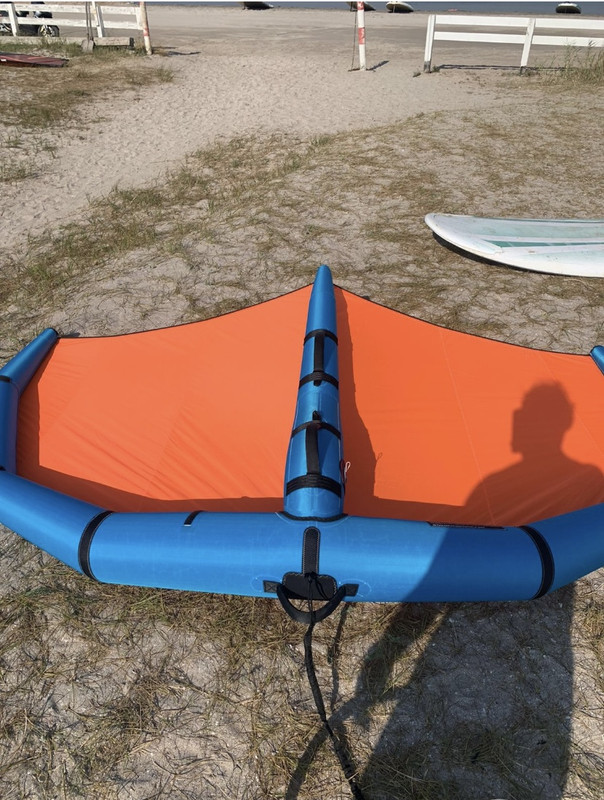 5CFB9811-22A0-432D-A2D9-B4CA648AADC0