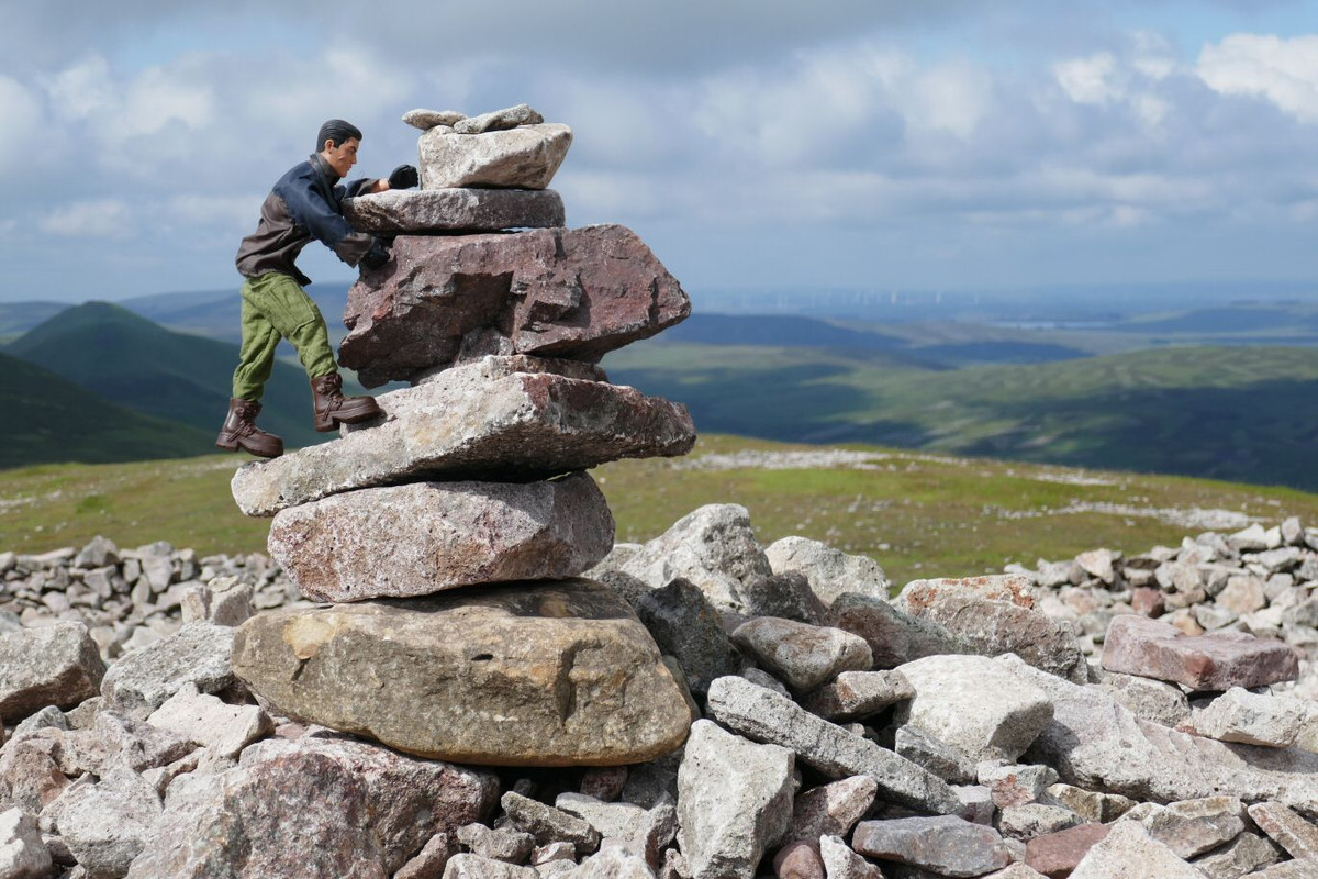 A casual walk up Carnethy Hill!!! 46910-D49-418-C-455-C-9356-E0-AA49-A16581