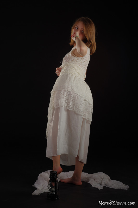 MarvelCharm_Nicolette-Lantern-032