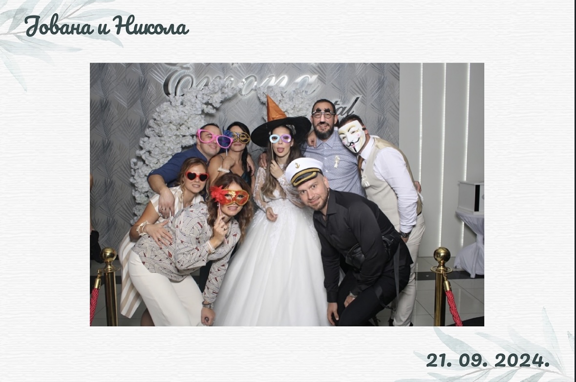 Golden Mirror Photobooth Niš Iznajmljivanje Opreme Niš — foto 2