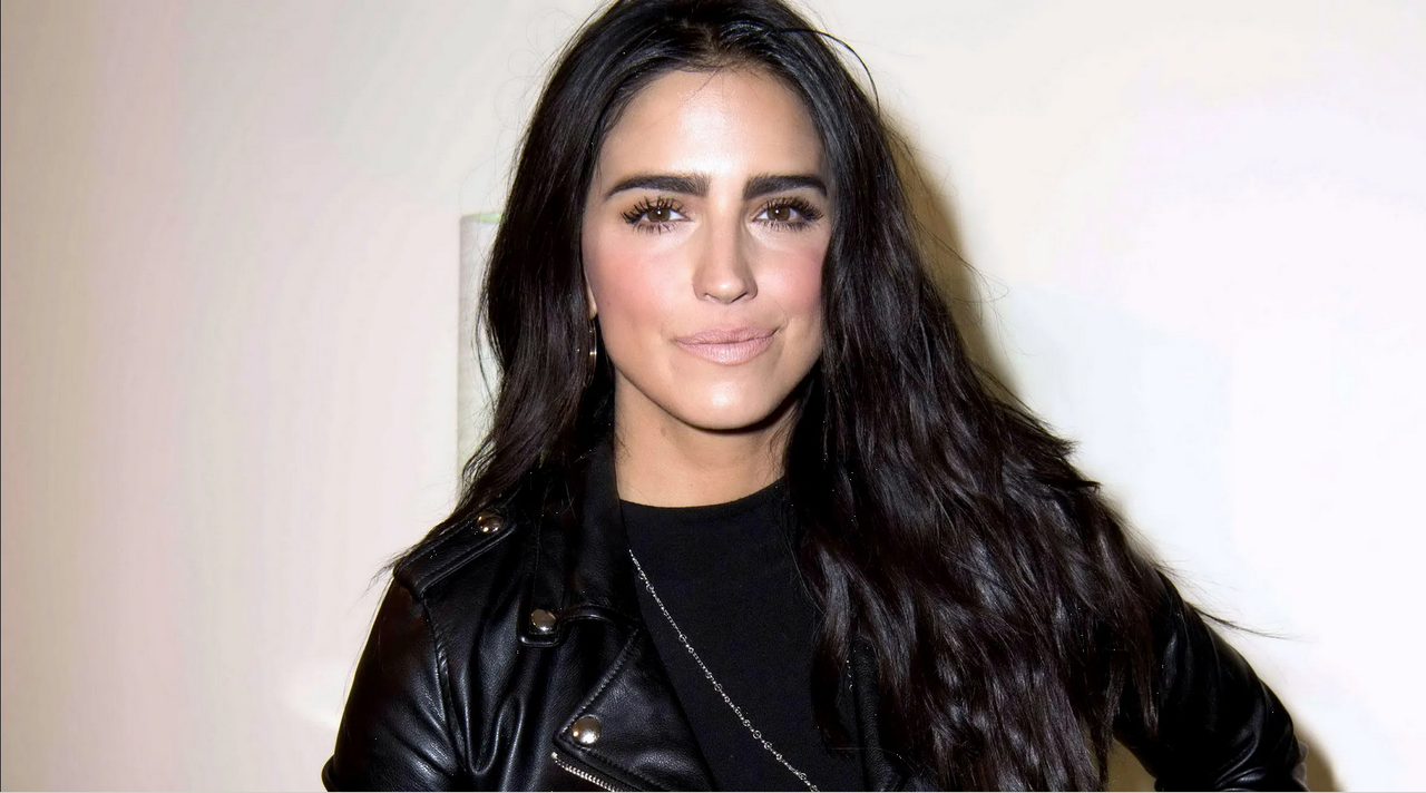 Bárbara de Regil trabajó de mesera para poder pagar su embarazo adolescente