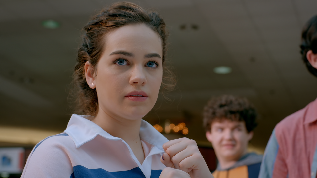 Cobra.Kai.S02E05.All.In.1080p.10bit.BluRay.AAC5.1.HEVC-Vyndros.mkv_snapshot_15.13_[2020.12.26_19.41.
