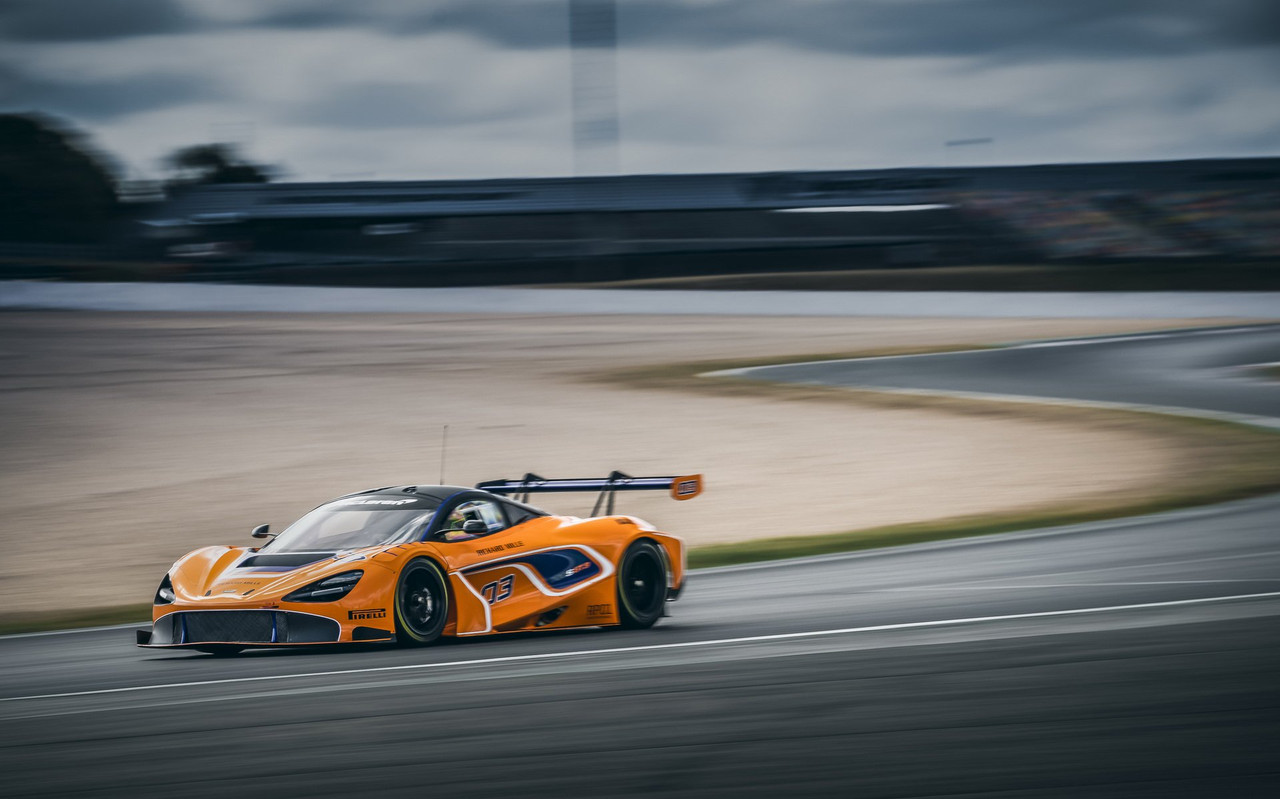 McLaren 720S GT3 (1)