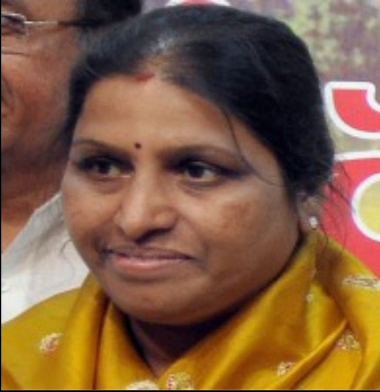కావలి కుటుంబాన్ని వైసీపీలో లాగేందుకు ప్రయత్నం ? కావలి కుటుంబాన్ని వైసీపీలో లాగేందుకు ప్రయత్నం ?