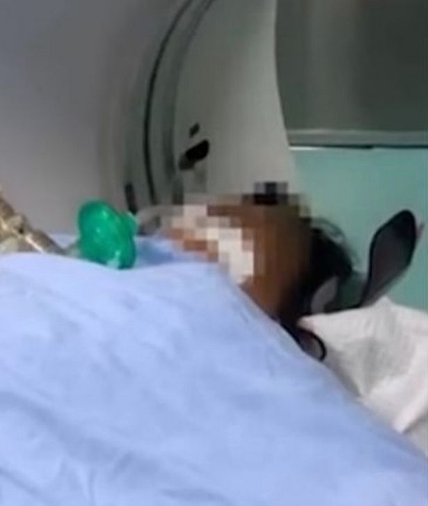 Satu anggota keluarga yang kritis setelah menyantap hidangan mi