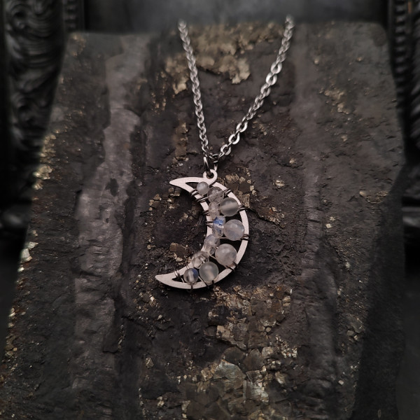 Luna Glow Wisp