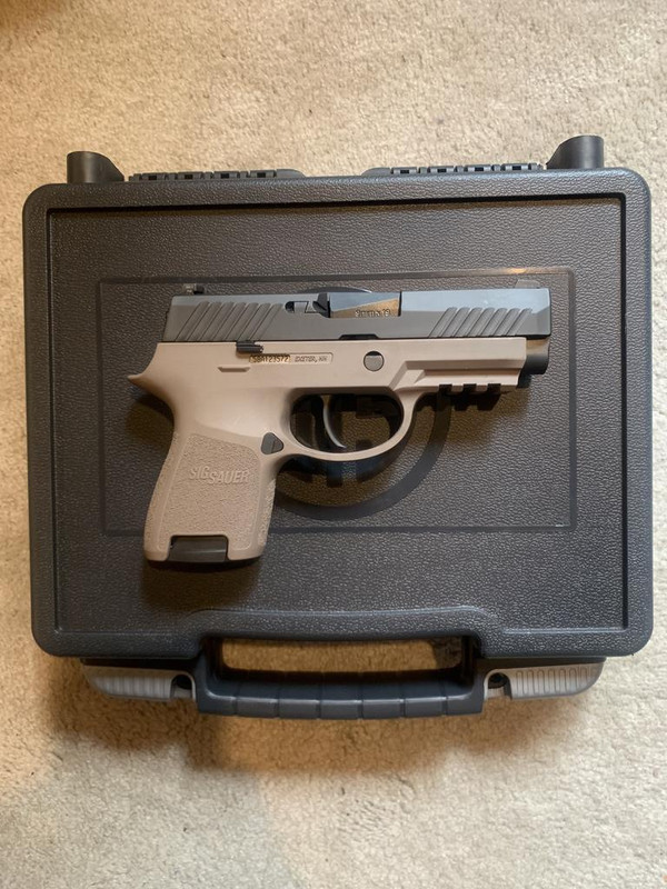 E0F79D60-B52B-4753-B83B-72691532DF46