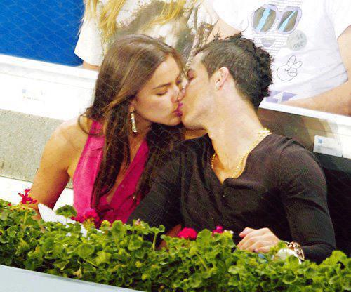 178970_213790655406563_2107857875_n