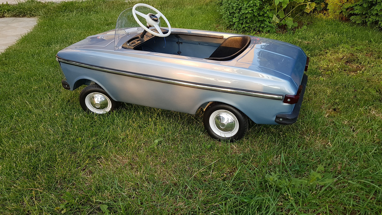 B4271EFE-941D-4D60-B58E-83D01B9E63D9