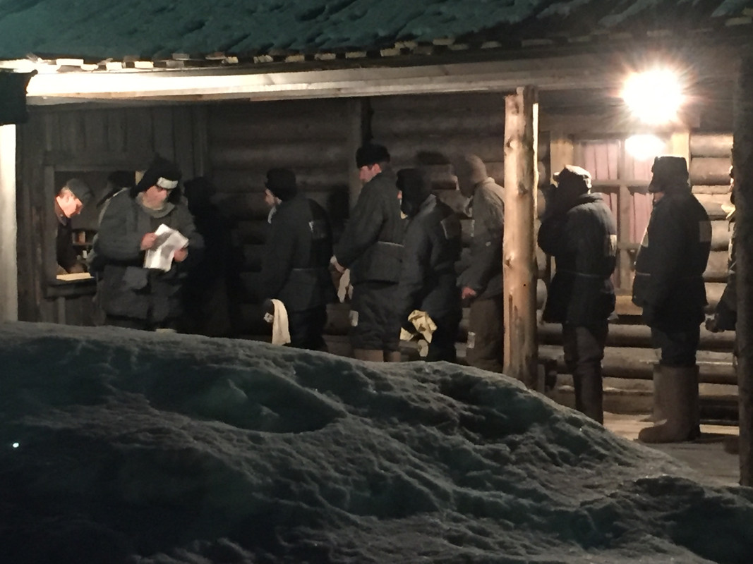 CFC4A281-7B48-460D-BE1B-1B016078AC94