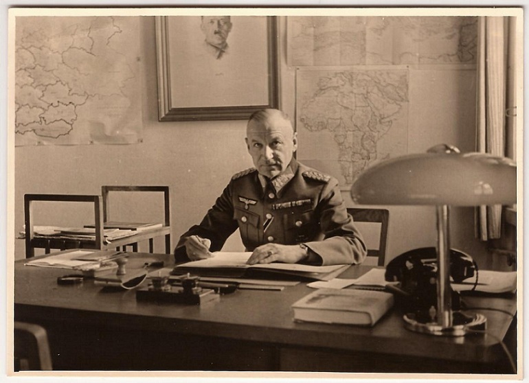 Request for Identification of Generals and Admirals - Page 859 ...