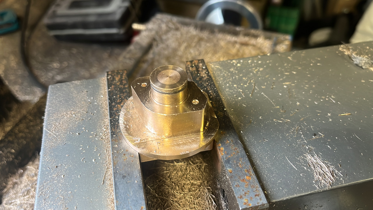 E0C0046B-268E-430B-B710-0A027BD34769