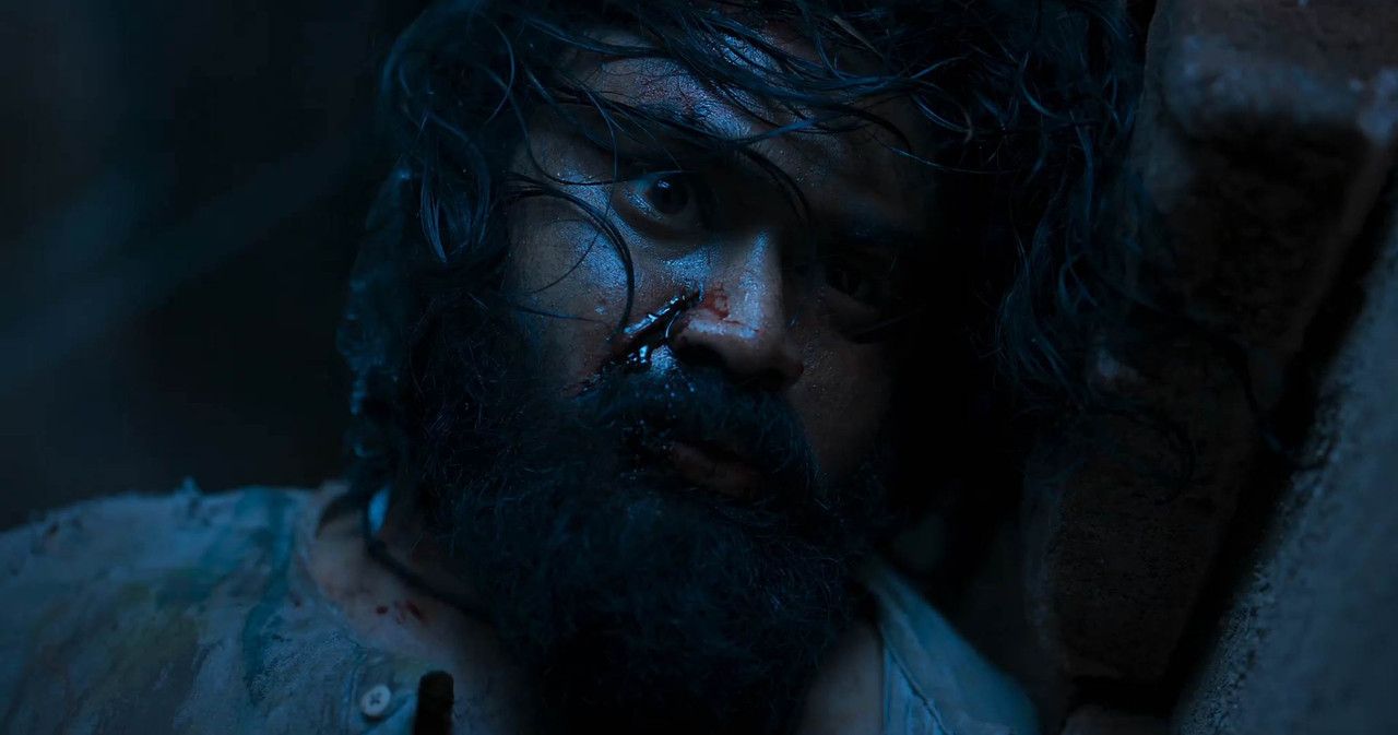 RRR 2022 WebRip [Hindi + Tamil + Telugu + Malayalam + Kannada] 480p, 720p, 1080p ESub Screenshot