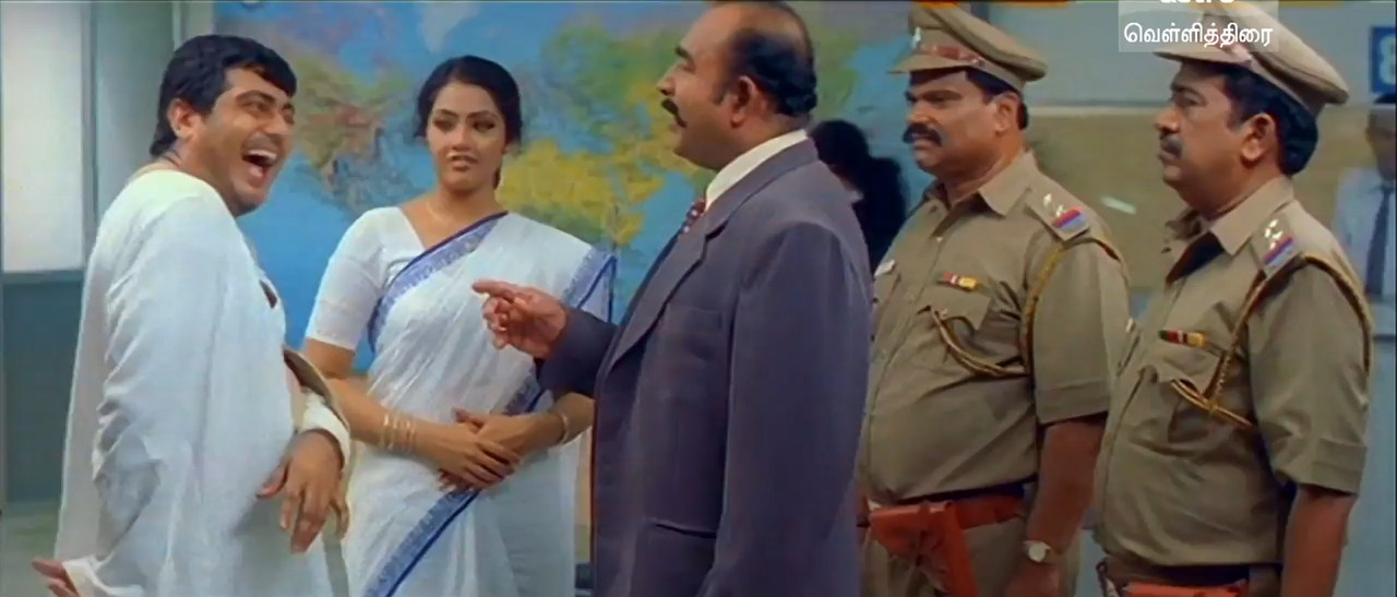 Villain 2002 HDTv [Tamil] 480p, 720p Screenshot