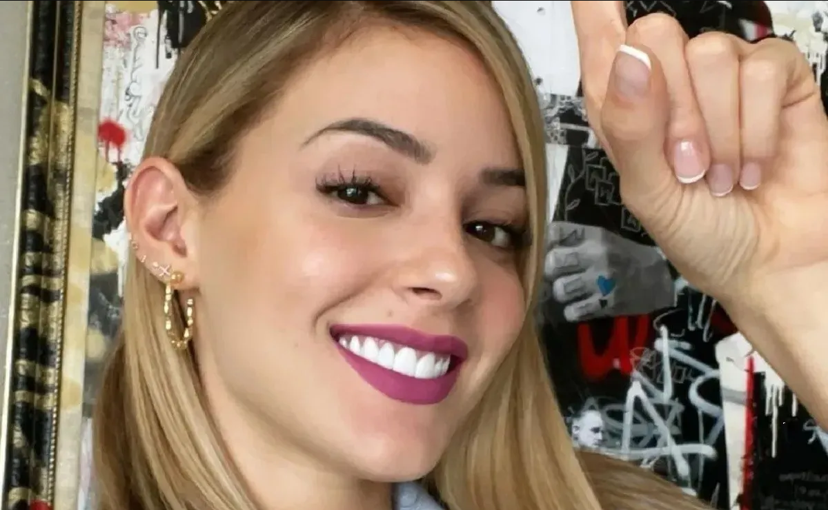 Internautas agradecen a Mariana Rodriguez por transmitir el concierto de Bad Bunny