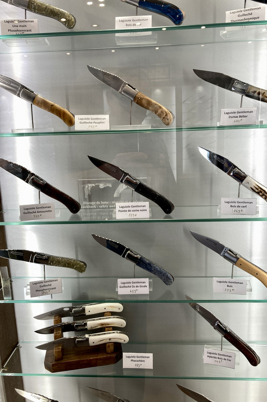 F237018A-AF5A-4646-941B-773F98CFA43B