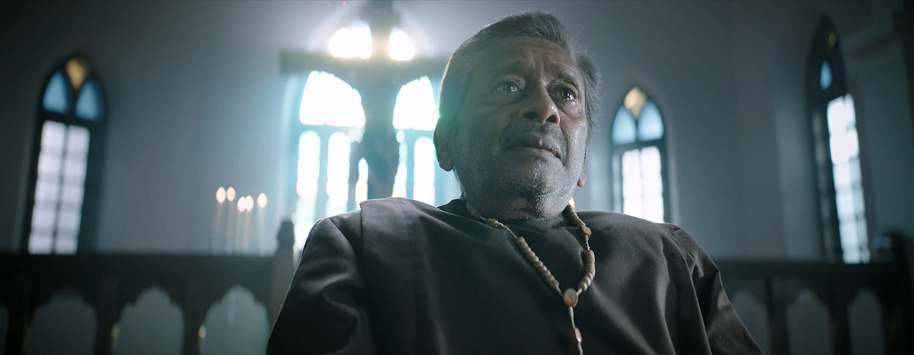 Lucifer 2019 WebRip [Hindi + Tamil + Telugu + Malayalam] 480p, 720p, 1080p ESub Screenshot