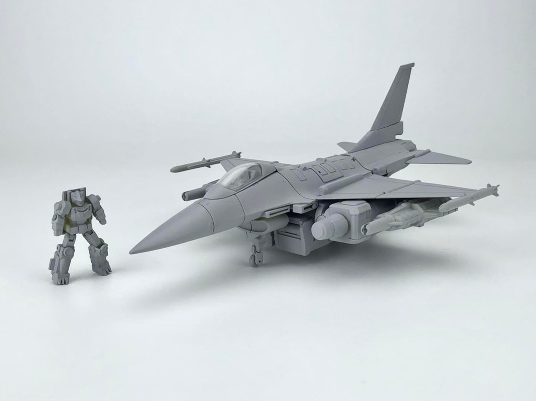 Fans-Hobby-MB-23-Dreadwing-Buster-27