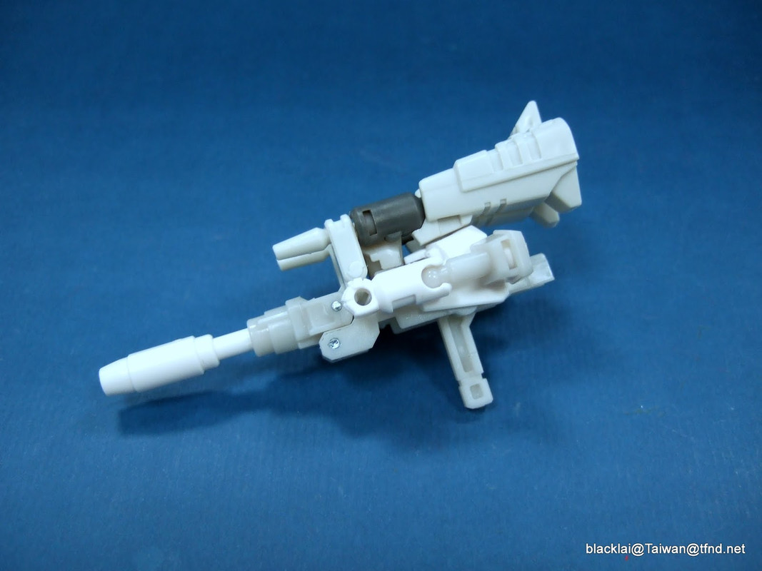 Prototype-Nightstick-4