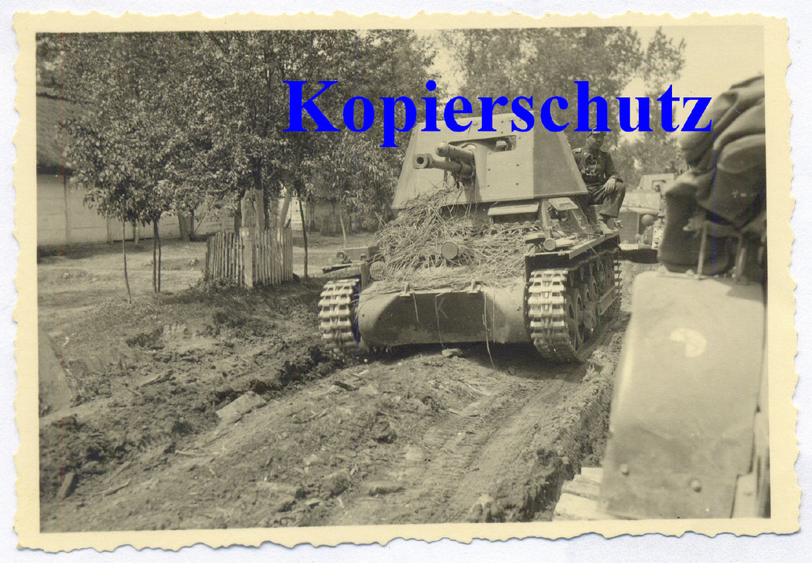Foto Panzerjäger SFL Selbstfahrlafette I Beute-P