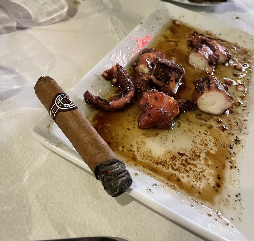 8926A579-140C-4E96-8649-34859087D1ED