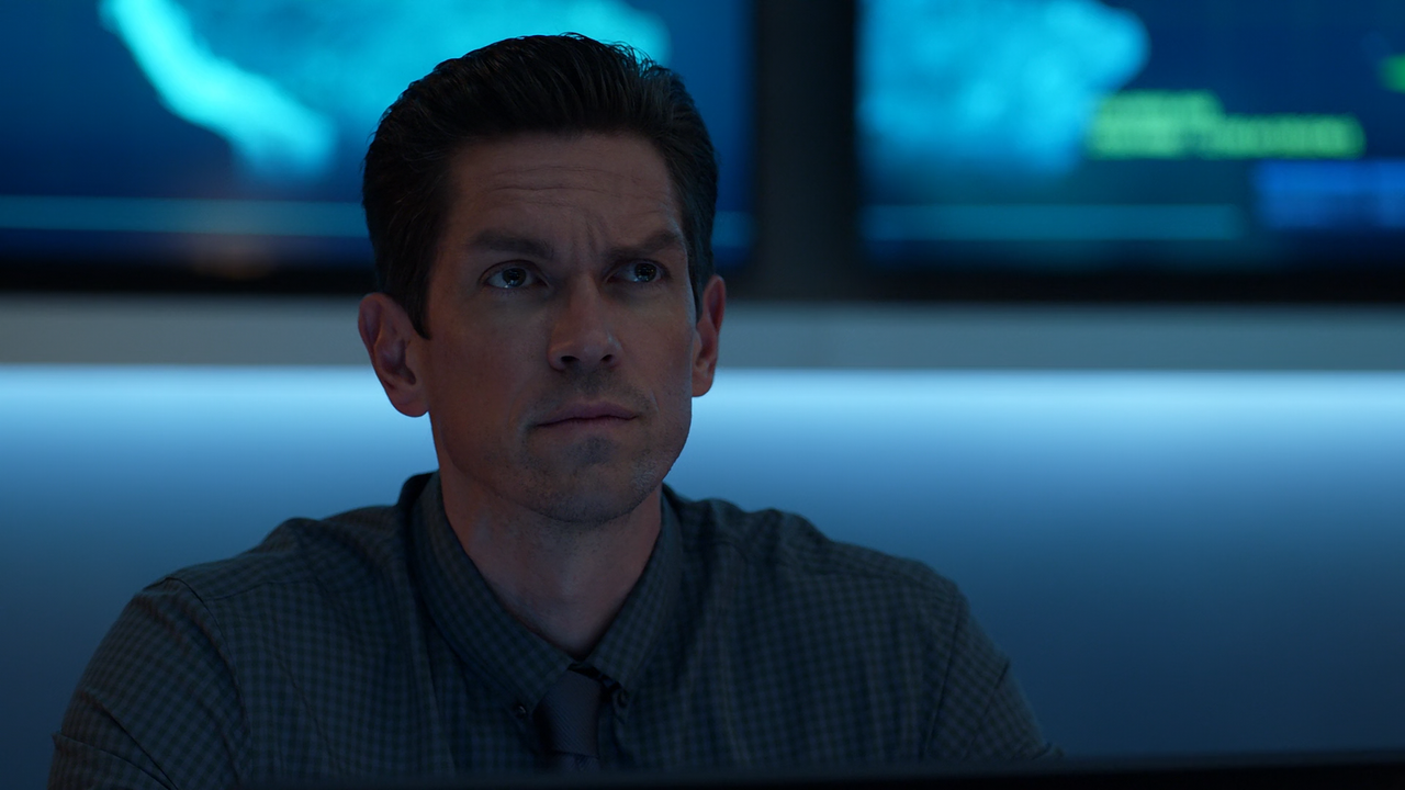 True.Lies.S01E04.Rival.Companions.1080p.10bit.AMZN.WEB-DL.DDP5.1.HEVC-Vyndros.mkv_snapshot_03.03_[20