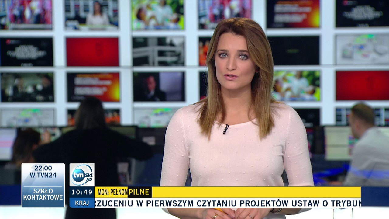 TVN_24_HD-18122015-1048.mts (0_01_02) 007924