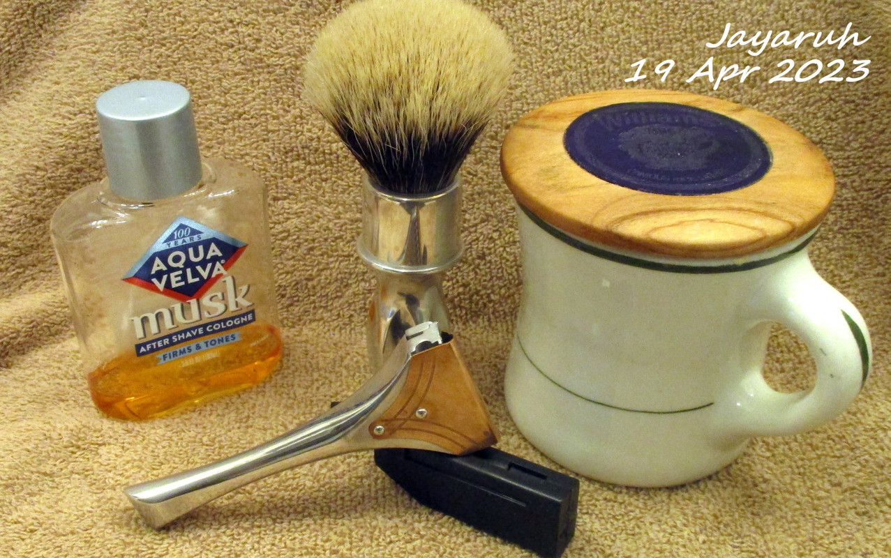 [Image: sos230419.jpg]