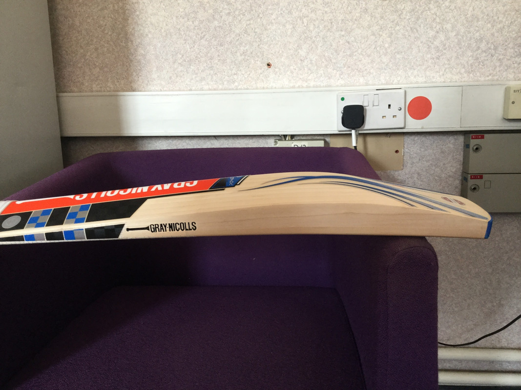 3C5BB453-D32D-4CB5-A63D-EDD0A4EF032B