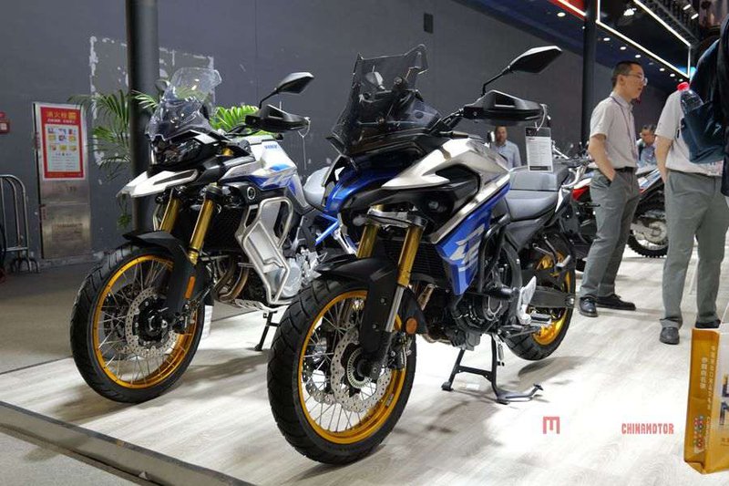 New-off-roads-at-137th-Canton-Fair-Chine