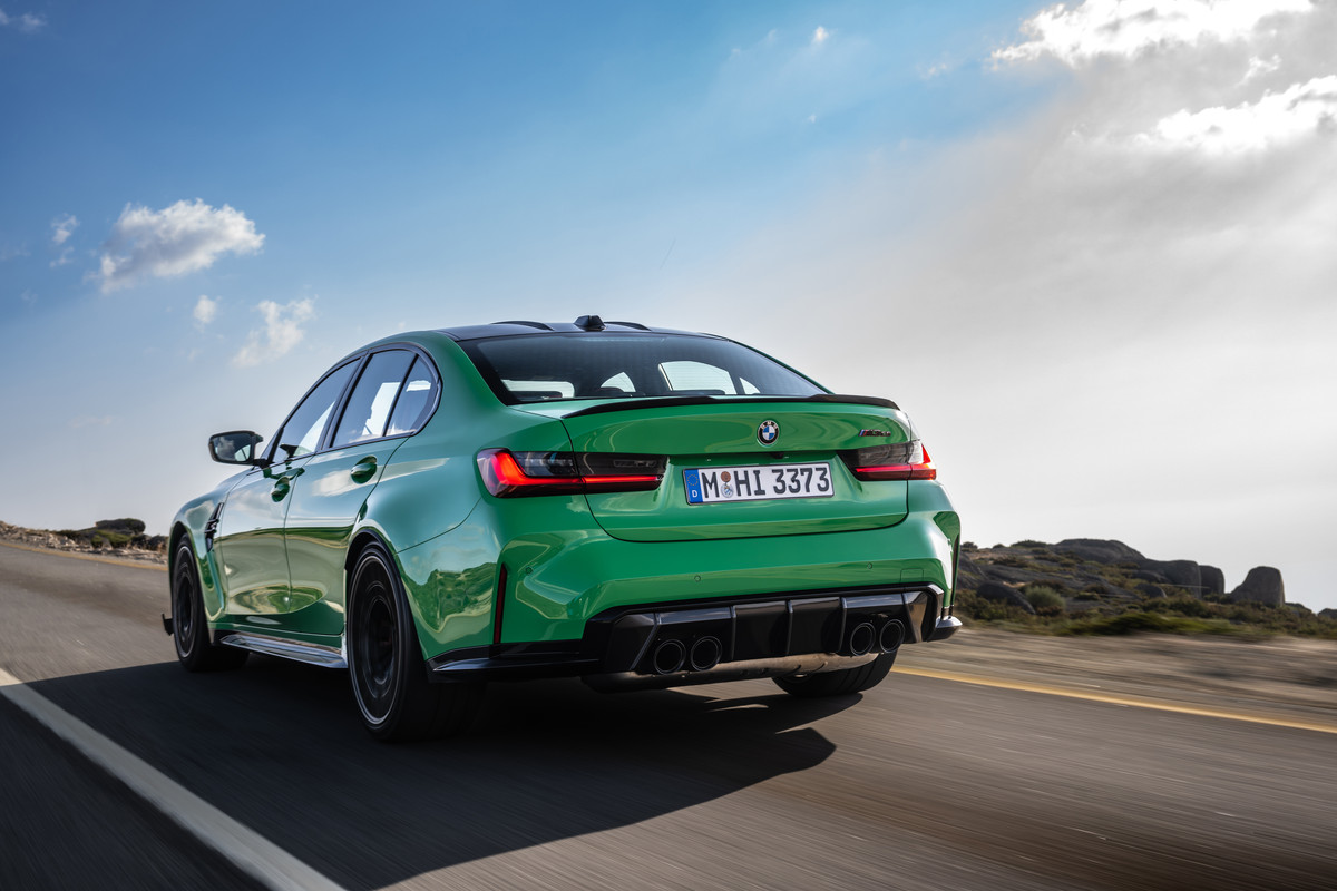 P90492688_highRes_the-all-new-bmw-m3-c