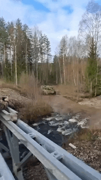 https://i.postimg.cc/Bvfyg490/video-2026-08-17-08-35-12-(1).gif