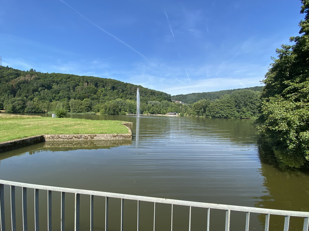 FD738455-3CA0-4E41-BD0A-40916122D47E