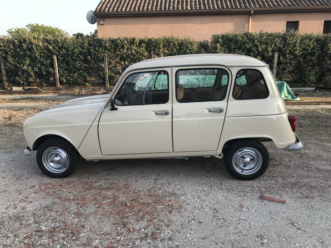 885C8B00-722B-4FF8-8E34-B22ACD02D76E