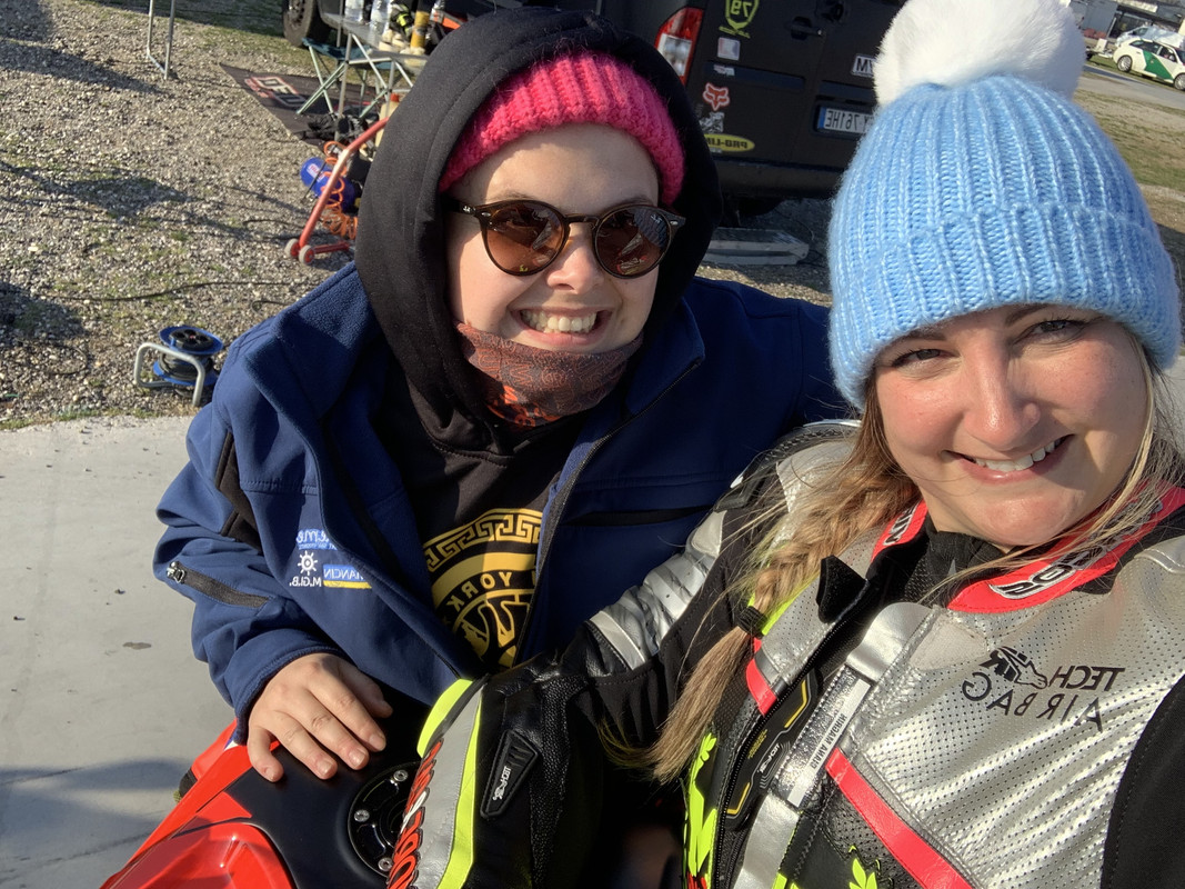 58C7CE6A-51AA-438D-A226-7C78272846AD