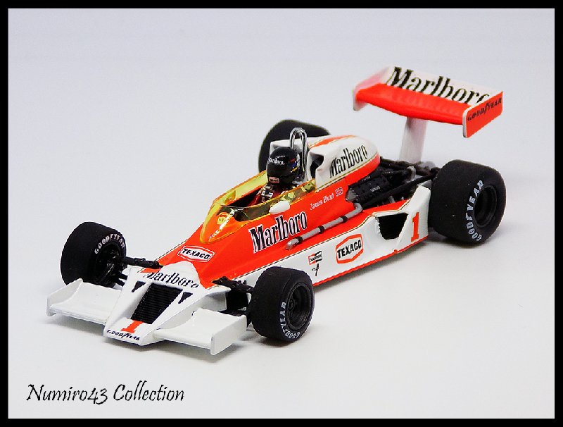 1977 10 McLaren M26 Hunt