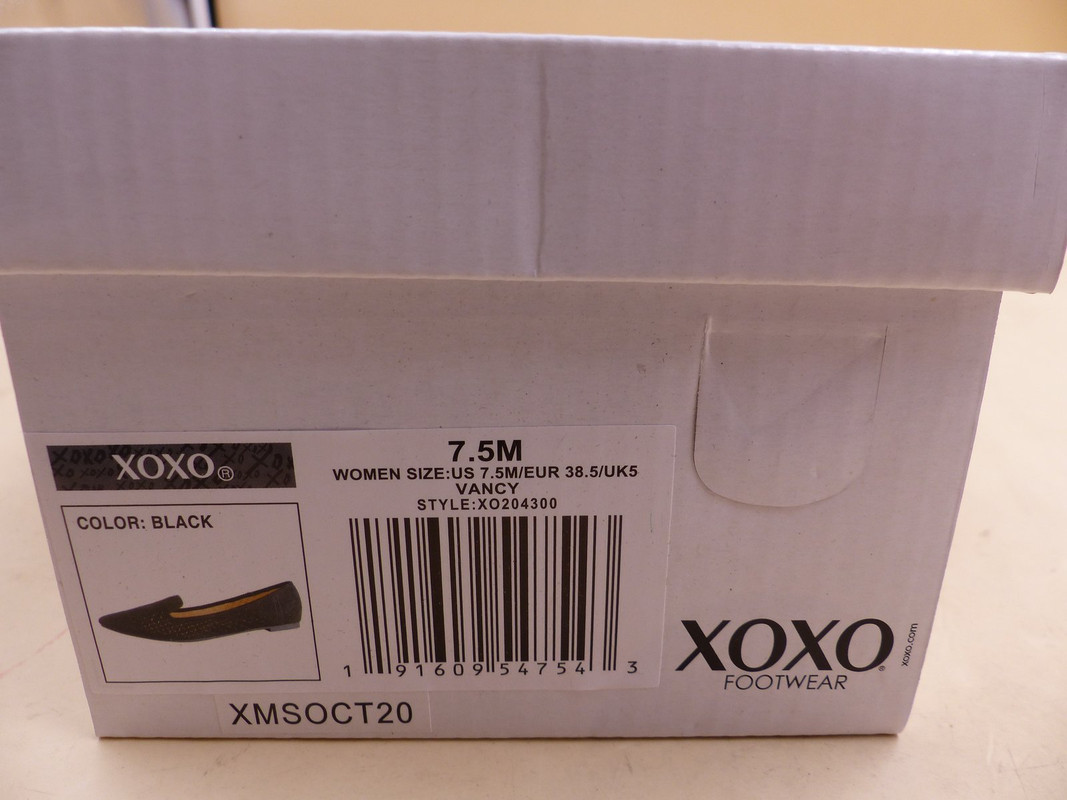 XOXO VANCY XO204300 WOMENS SIZE 7.5M BLACK LOAFER FLAT