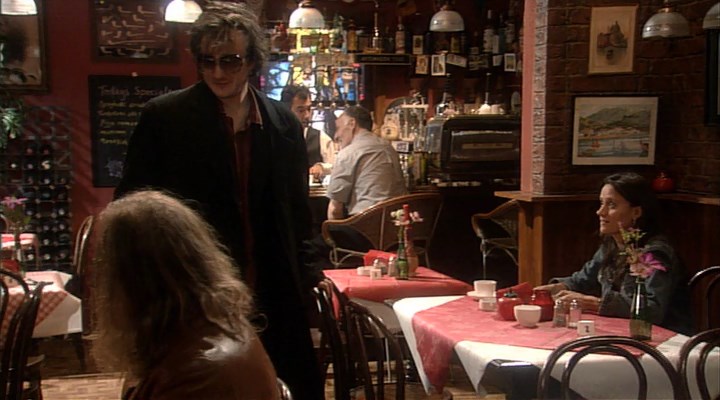 https://i.postimg.cc/BvjG9pPH/2x01-The-Entertainer-mkv-snapshot-05-34-000.jpg